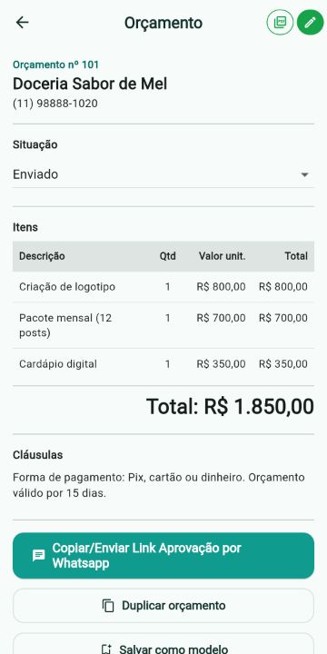 Orçamento de Design e Social Media com itens, quantidades e total no ServiçoUp